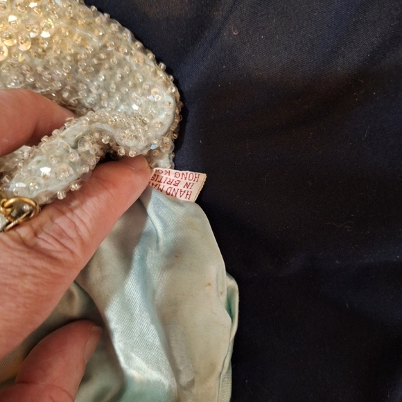 Made in British Hong Kong Vintage Glass Beaded Purse - Picture 5 of 7